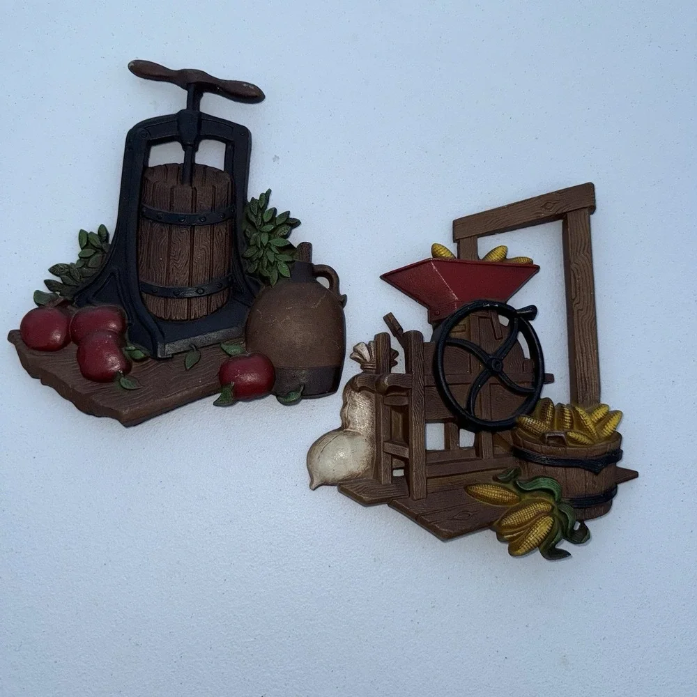 VTG 1978 HOMCO 8x6 SET COLORFUL METAL WALL‎ PLAQUES APPLE PRESS & CORN SHELLER